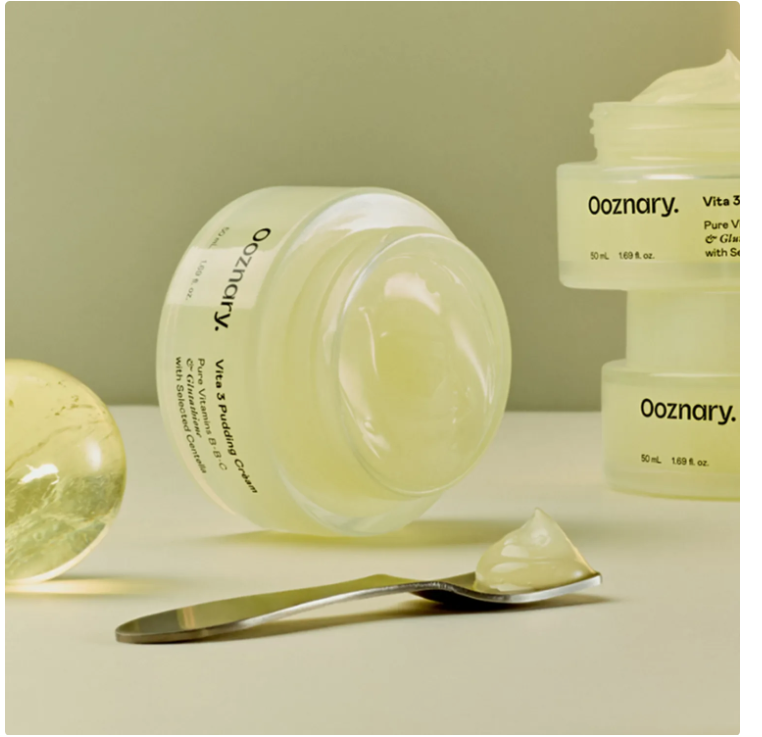 OOZNARY Vita 3 products arranged together